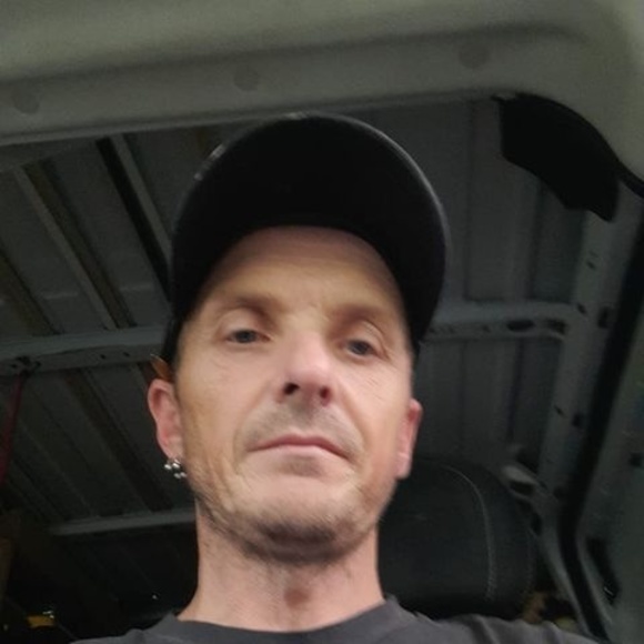 Meet your Posher, Mark - Picture 1 of 1